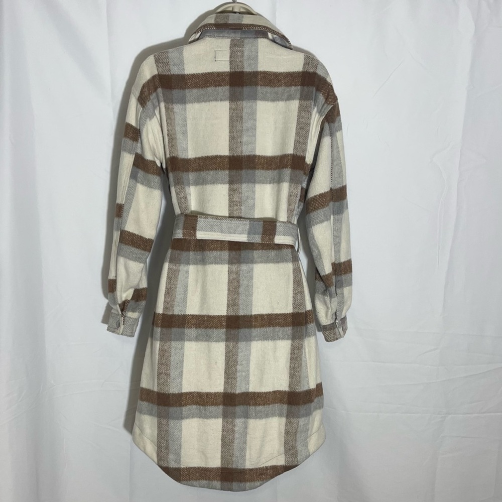 BlankNYC Plaid Belted Shirt Jacket - Picture 2 of 10
